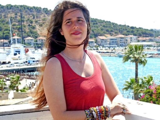 CHP'nin kadın belediye başkanları kendilerini hedef alan iddialara karşı ayağa