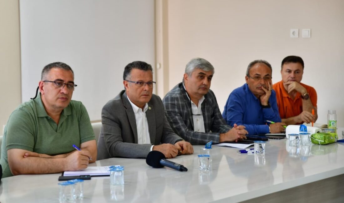 Manisa Büyükşehir Belediyesi Genel Sekreter Yardımcısı Oğuz Murat Pınar, daire