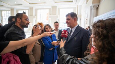 Sağlıklı Kentler Birliği'nin 42. Olağan Meclis Toplantısı sonrası basın mensuplarının