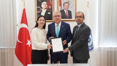 İZMİR(Ege Ajans)- Ege Üniversitesi Fen Fakültesi bünyesinde hizmet veren Petrol- Akaryakıt