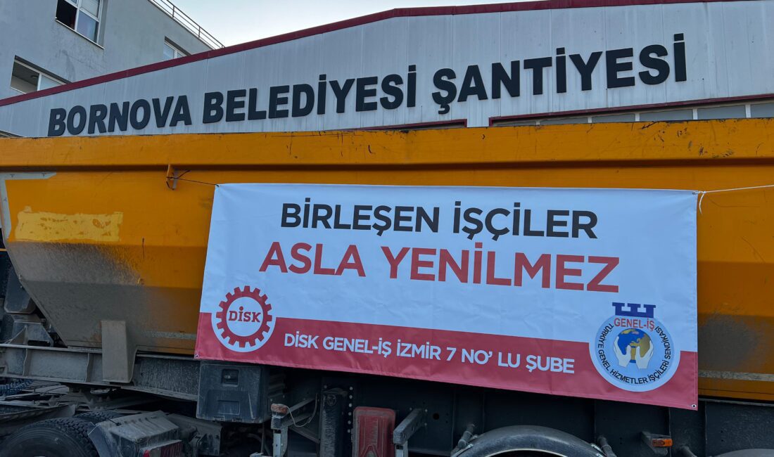 Bornova belediyesi Önce ki dönem belediye başkanı Mustafa İduğ'dan devir