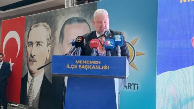 AK Parti Menemen İlçe Kongresi'nde açıklamalarda bulunan Menemen Belediye Başkanı