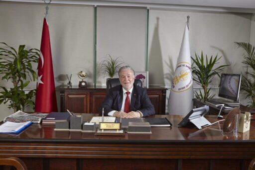 İzmir Esnaf ve Sanatkarlar Odaları Birliği (İESOB) Başkanı Yalçın Ata,
yayınladığı