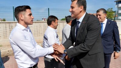 Manisa Büyükşehir Belediye Başkanı Mimar Ferdi Zeyrek, Köprübaşı’nda mahalle muhtarları