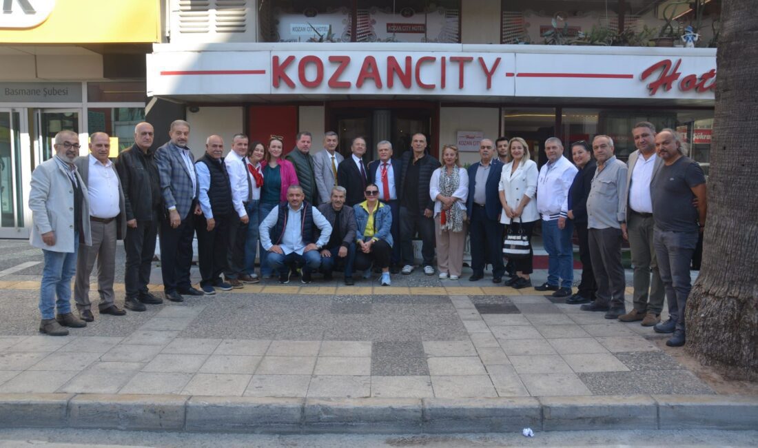 İzmir Otel-Pansiyon ve İşçileri Odası yöneticileri, otellerin yoğun olduğu Konak
ve