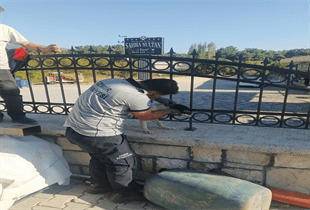 İzmir Büyükşehir Belediyesi itfaiye ekipleri, bu kez de bir köpeğin