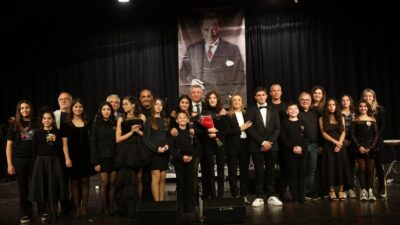 10 Kasım Atatürk’ü Anma programı kapsamında Güzelbahçeli gençler Atatürk’ün sevdiği