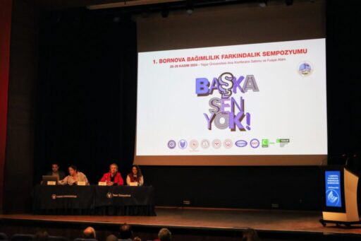 “Başka Sen Yok” sloganıyla Yaşar Üniversitesi’nde düzenlenen Bornova Bağımlılık Farkındalık