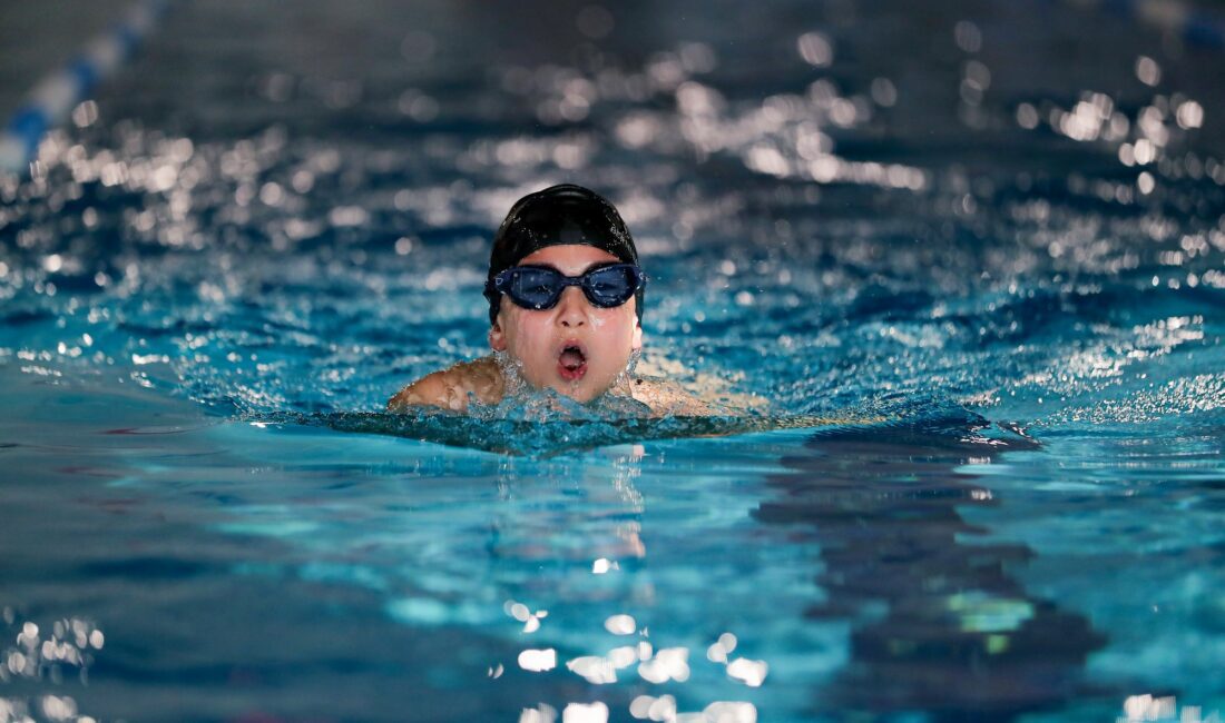 Geleceğin Şampiyon Yüzücüleri Aliağa’da Atatürk İçin Yarıştı Aliağa’da 10 Kasım Atatürk’ü anma etkinlikleri kapsamında bu yıl ikincisi