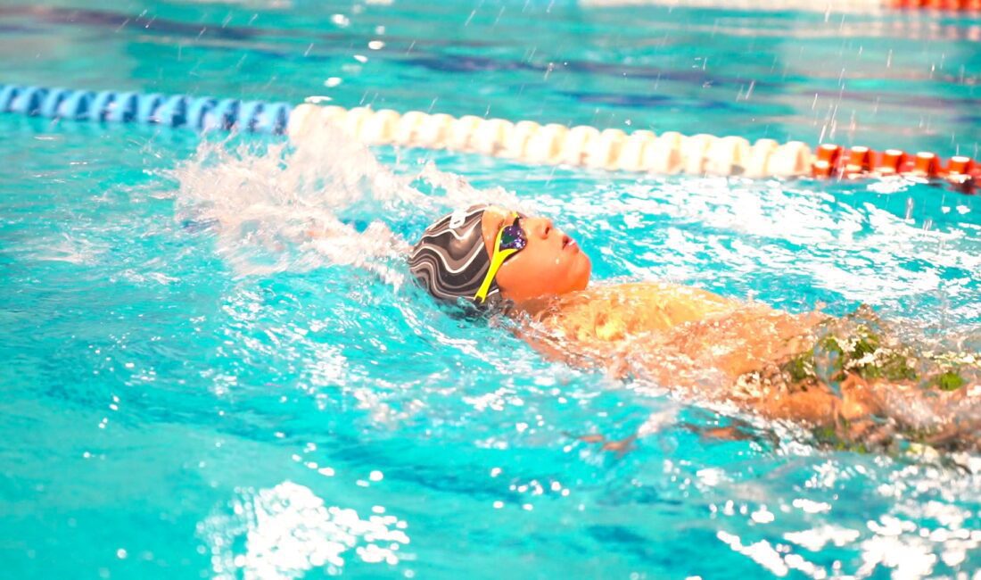 Türkiye Yüzme Federasyonu tarafından Afyonkarahisar’da düzenlenen ‘11-12 yaş Ulusal Gelişim