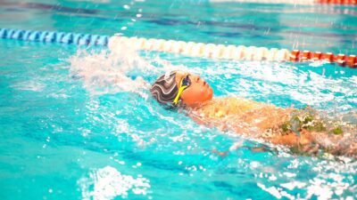 Türkiye Yüzme Federasyonu tarafından Afyonkarahisar’da düzenlenen ‘11-12 yaş Ulusal Gelişim