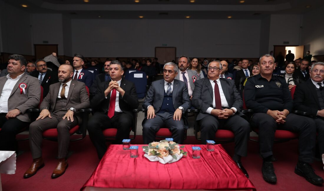 Gazi Mustafa Kemal Atatürk’ün Başöğretmen unvanını kabul ettiği tarih olan