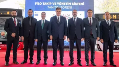 İzmir Büyükşehir Belediyesi, ulaşım alanında dijitalleşme ve verimlilik hedeflerine bir