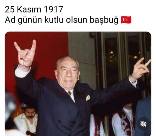 ATATÜRK’ün Resmini indiren İngiliz Müdürü pencereden aşağı atan Başbuğ Türkeş’in