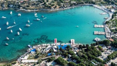 Çeşme Aya Yorgi Koyu manzaralı 400 bin metrekarelik alan villa