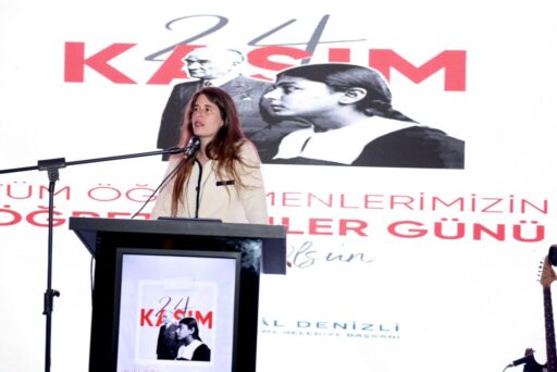 24 Kasım Öğretmenler Günü dolayısıyla düzenlenen yemekte konuşan Çeşme Belediye