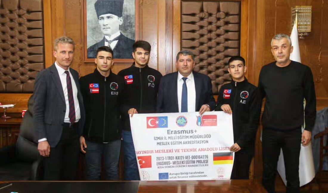 Bayındırlı Öğrenciler Belediye Başkanı Davut Sakarsu’yu Ziyaret Etti Bayındır‘da 2023 ERASMUS + Mesleki Eğitim Projesi kapsamında Almanya’ya gidecek