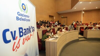İş arayan yurttaşlar ile personel arayan firmalar arasında köprü görevi