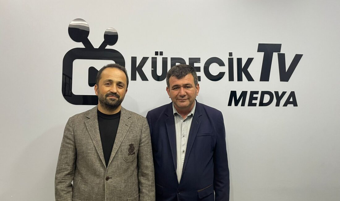 BAŞKAN ÖZCAN: “ÇİĞLİ BELEDİYESPOR DOLU DİZGİN GİDİYOR, MUTLUYUZ” Çiğli Belediyespor Kulüp Başkanı Özgür Özcan, Kürecik TV ve Ege