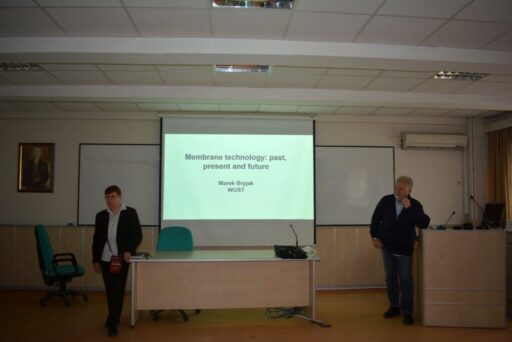 İZMİR(Ege Ajans)- Polonya’nın Wroclaw Bilim ve Teknoloji Üniversitesi öğretim üyesi Prof.