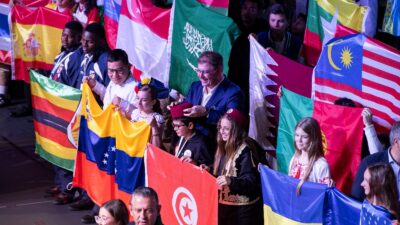 90 ülkeden 3 bin 500 çocuk ve genci İzmir’de biraraya