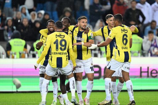 Trendyol Süper Lig'de haftanın maçında Fenerbahçe, 90+12'de Amrabat'ın attığı golle