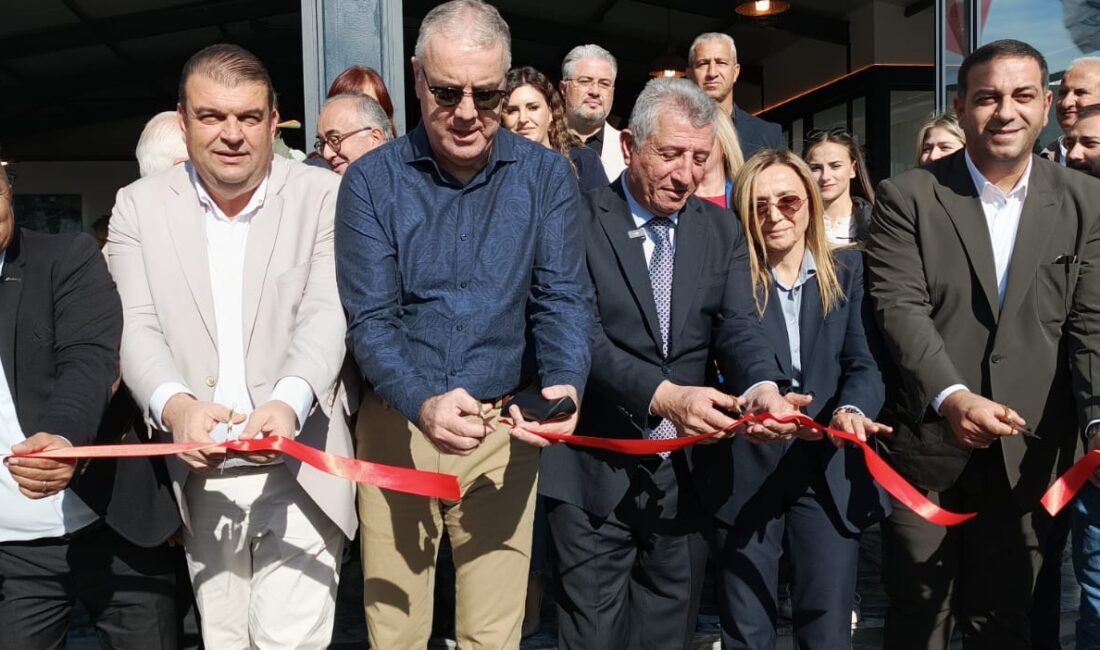 Güzelbahçe belediyesi iştiraki olan Güzbel kafelerin 3.sünü coşkulu bir tören