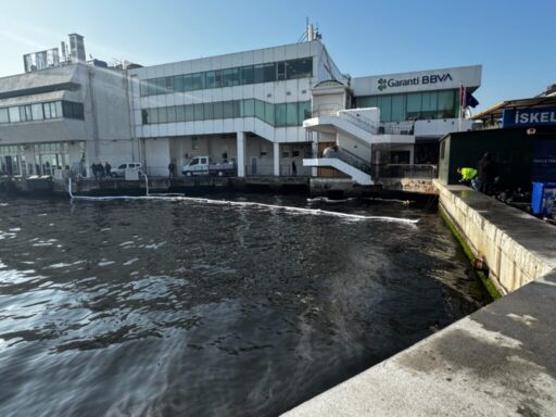 İzmir Büyükşehir Belediye Başkanı Cemil Tugay, “Söz konusu arıtma tesisleri