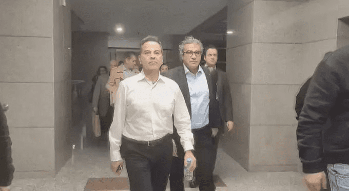 Nasuh Mahruki tutuklandı Eski Akut başkanı Nasuh Mahruki tutuklandı. YSK paylaşımı nedeniyle hakkında