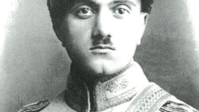 Yıl 1912… Ülke sanki yangın yeri… Öyle ki savaşın biri