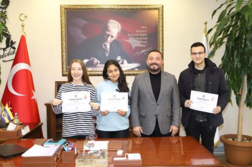 Ödemiş Belediyesi, farkındalık oluşturmak amacıyla düzenlediği çevre ve temizlik temalı