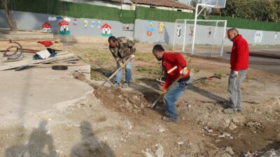 Menderes Belediyesi, Menderes Cumaovası İlkokulu ile Çamönü Naile Karadeniz İlkokul