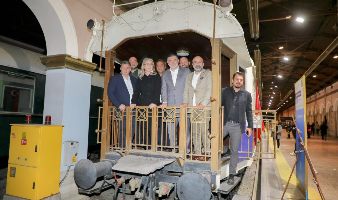 AK Parti İzmir İl Başkanı Saygılı: ‘’Kültür Yolu Festivali’nde yüzlerce etkinliğe ev sahipliği yaparak, halkımıza sanatın her rengini sunduk’’ AK Parti İzmir İl Başkanı Bilal Saygılı, Kültür ve Turizm