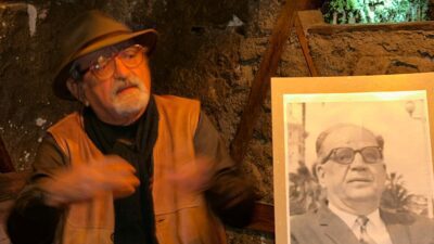 Merhaba Dergisi’nin düzenlediği ağırlıklı olarak gazeteciler ile okurların katıldığı
“Merhaba Buluşmaları”na