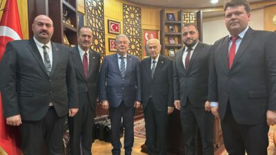 İESOB (İzmir Esnaf ve Sanatkârlar Odaları Birliği) Başkanı Yalçın Ata,