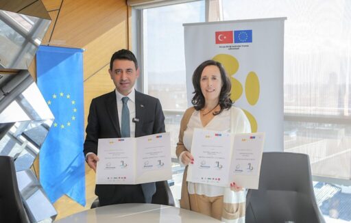 Bayraklı Belediyesi, Avrupa Birliği destekli “Yeşil Gelecek için Şehir Eşleştirme”
