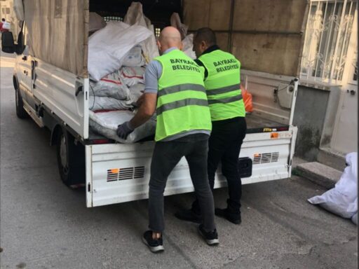 İhtiyaç sahibi ailelerin gıdadan kıyafete, eşyadan, sosyal, kültürel ve nakdi