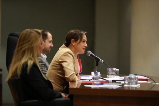 Efes Selçuk Belediyesi Kasım Ayı Meclis Toplantısının ilk oturumunda Meryem