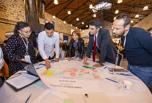 İzmir Büyükşehir Belediyesi’nin Körfez’in temizlenmesine yönelik yol haritasını belirlemek için