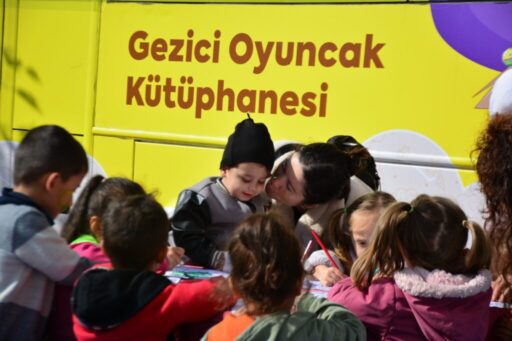 Muğla Büyükşehir Belediyesi, 20 Kasım Dünya Çocuk Hakları Günü’nde
Menteşe’nin Kıran