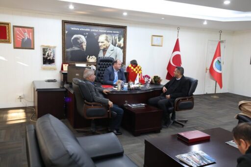 Menderes Belediyesi’nde Roman masası için ilk adım atıldı. Başkan Çiçek,