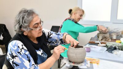 Çiğli Belediyesi kültür kursları birçok farklı branşta ara vermeden devam