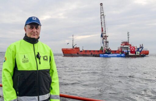 İzmir Büyükşehir Belediyesi İZSU Genel Müdürlüğü, İzmir Körfezi’nde sirkülasyonu sağlayarak,