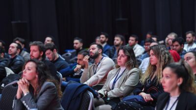 İzmir Büyükşehir Belediyesi ev sahipliğinde, İZFAŞ ve TÜRSAB tarafından bu
