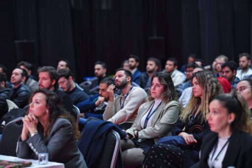 İzmir Büyükşehir Belediyesi ev sahipliğinde, İZFAŞ ve TÜRSAB tarafından bu