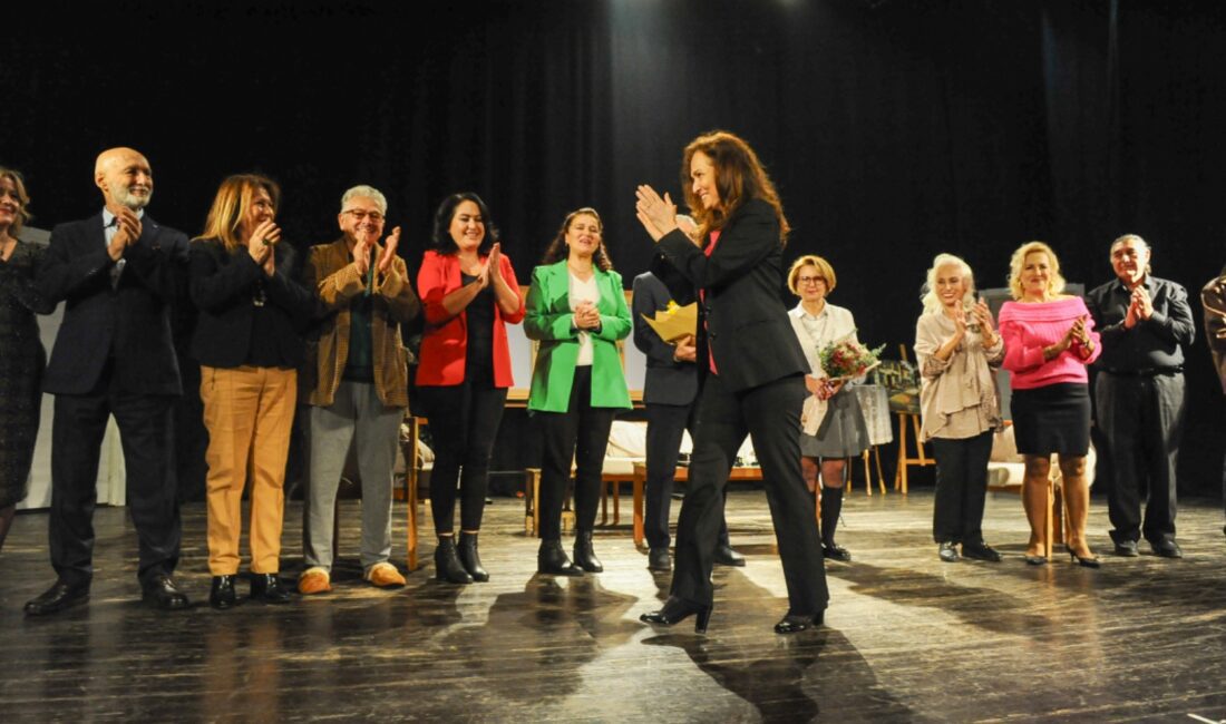 Karşıyaka Belediyesi Bilge Çınarlar Sağlıklı Yaş Alma Merkezi’nin Nazar Boncuğu