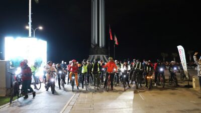 Karşıyaka Belediyesi şehir içinde bisiklet kullanımını özendirmek, aynı zamanda bisiklet