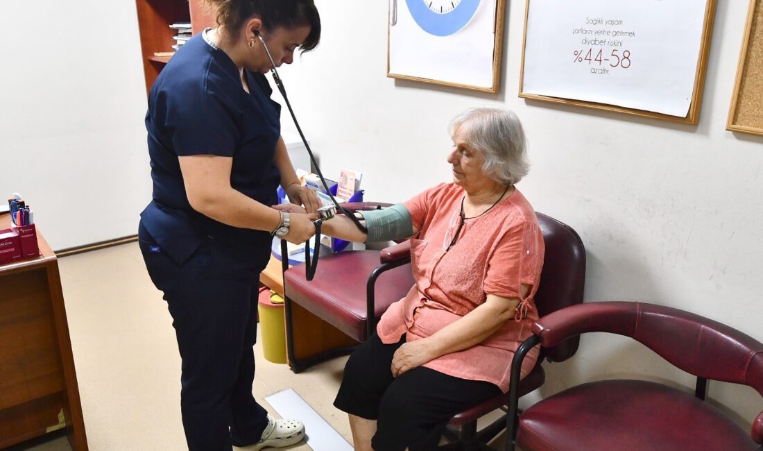 İzmir Büyükşehir Belediyesi Eşrefpaşa Hastanesi, bu yıl polikliniklerde 337 bin