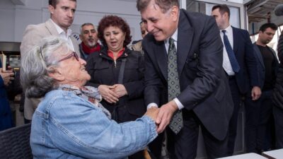 İzmir Büyükşehir Belediye Başkanı Dr. Cemil Tugay’ın, seçim vaatleri arasında