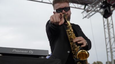 İzmir Büyükşehir Belediyesi tarafından kentte ilk kez düzenlenen Yeni Yıl